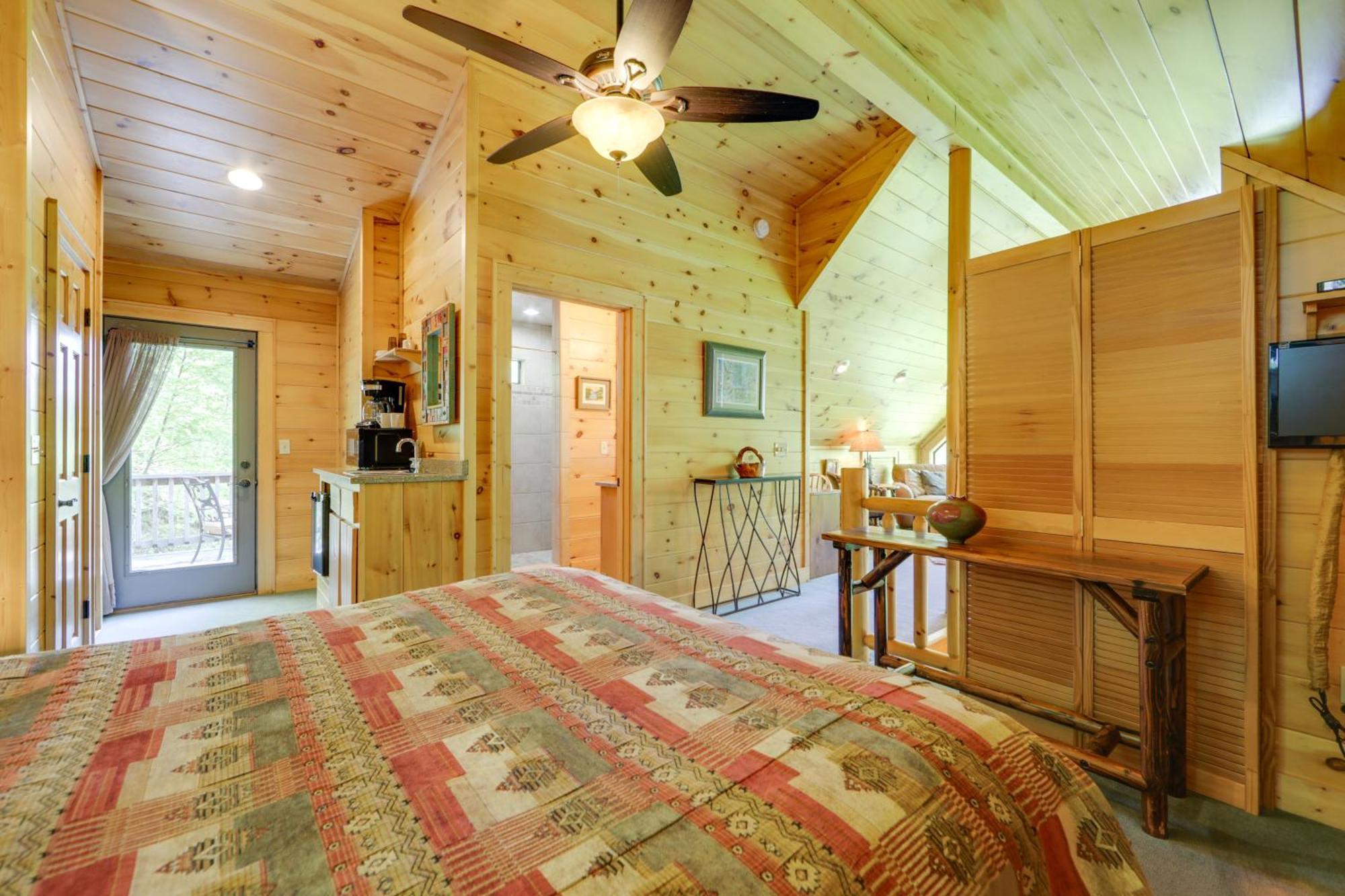 Bryson City Cabin With Hot Tub And Mountain Views! Ngoại thất bức ảnh